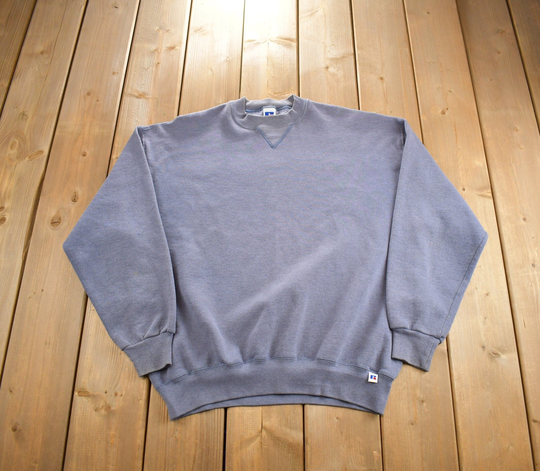 Vintage 1990s Blank Russell Athletic Crewneck Sweatshirt Made In USA
