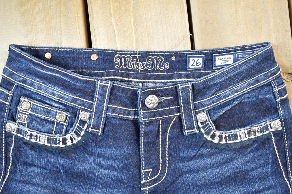 Vintage Y2K Miss Me Bedazzled Low Rise Jeans Size 26x31