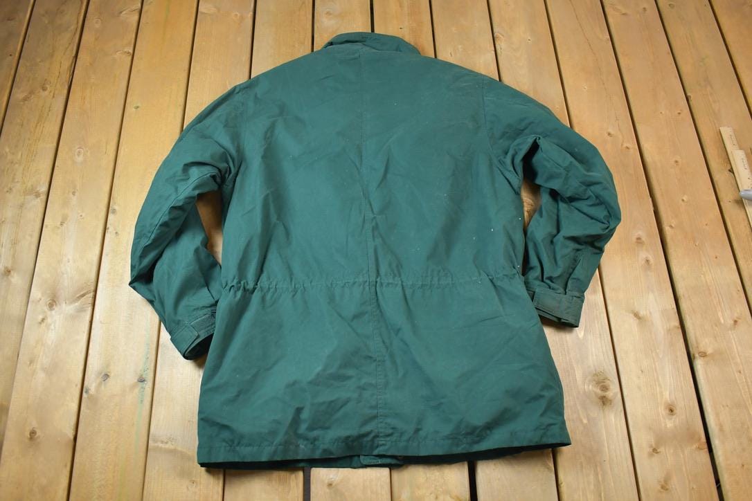 Vintage 1990s Eddie Bauer Light Plaid lined Zip Up Jacket
