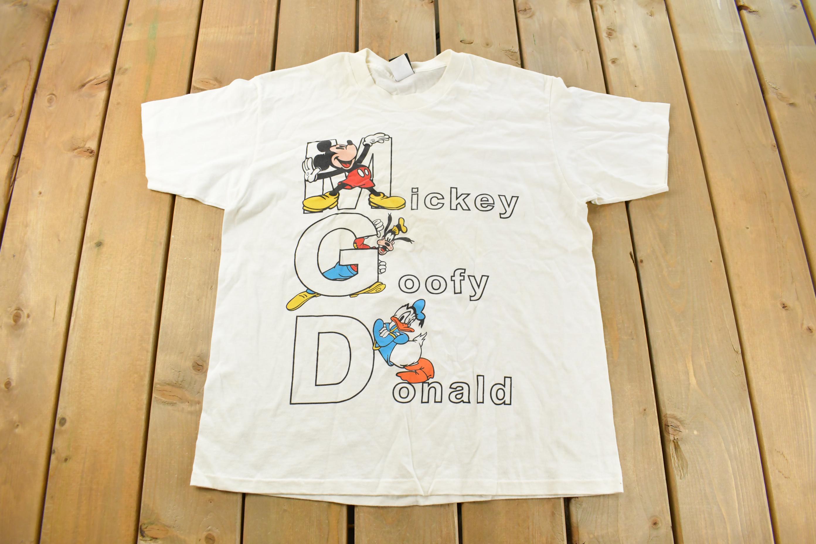 Vintage 1990s Mickey Mouse Disney Characters T-Shirt Men's XL