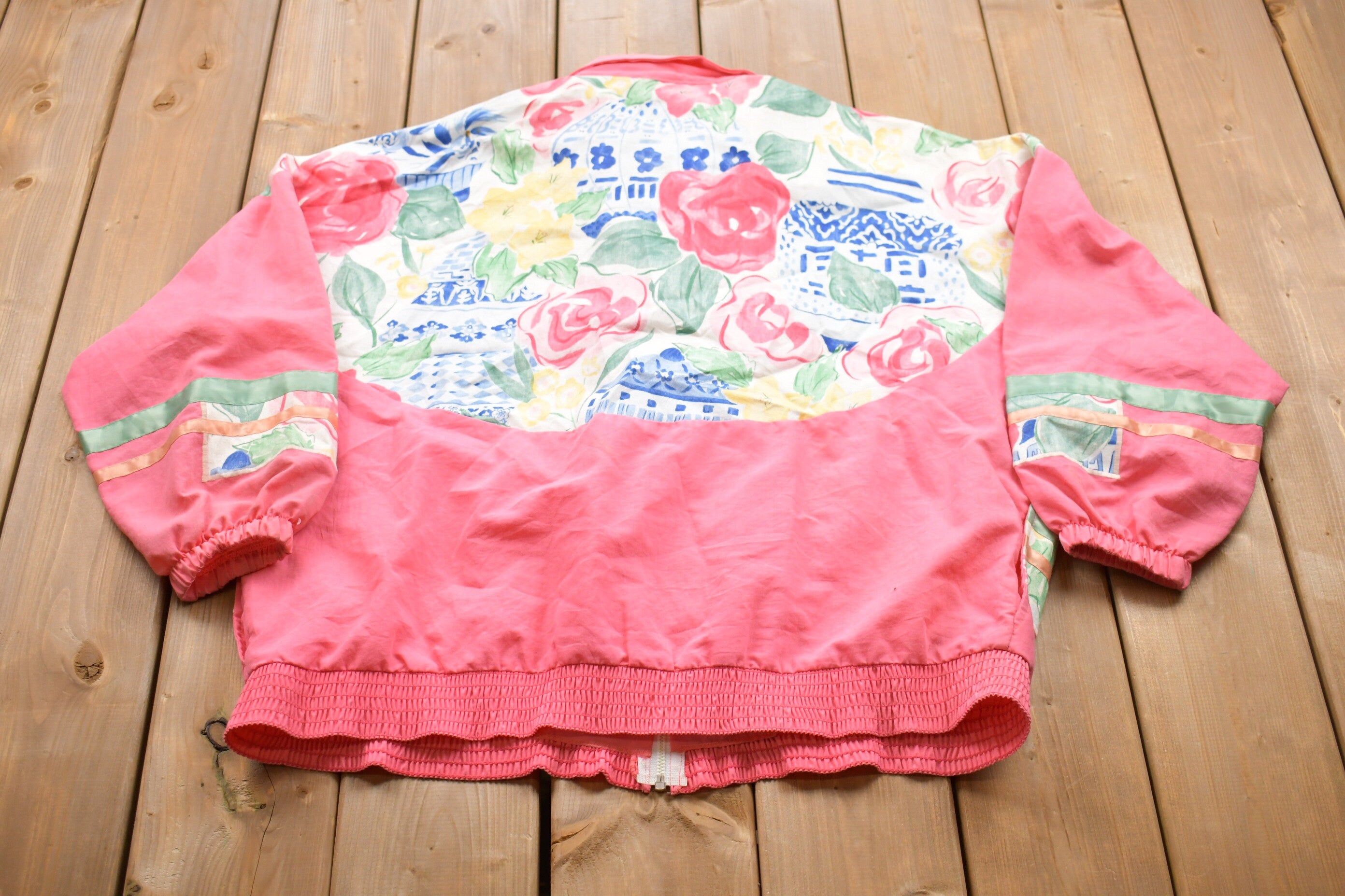 Vintage 1990s Southern Stitches Floral Graphic Windbreaker Jacket