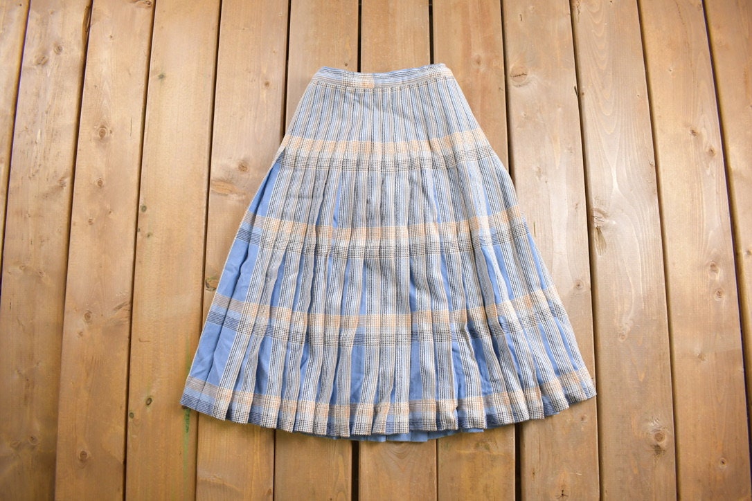 Vintage 1970s Pendleton Plaid Pleated Skirt Size 22 x 25.5