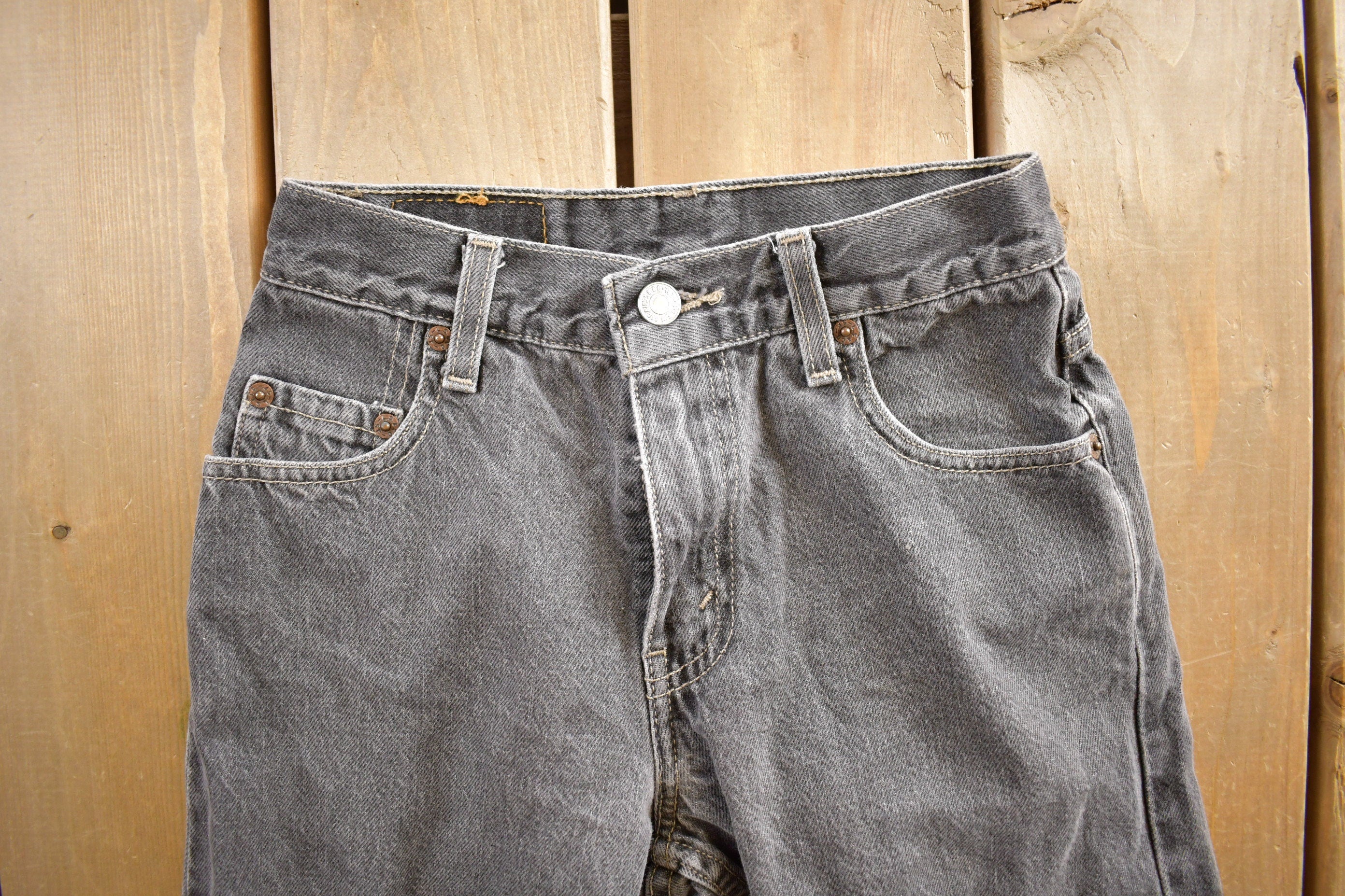 Vintage 1990s Levi's 569 Jeans Size 24x23