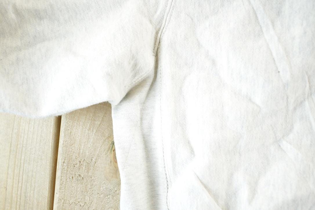 Vintage 1990s Aruba Dutch Caribbean MV Pro Weave Crewneck Sweatshirt Mens M / 90s Souvenir Crewneck / Vintage Souvenir Crewneck