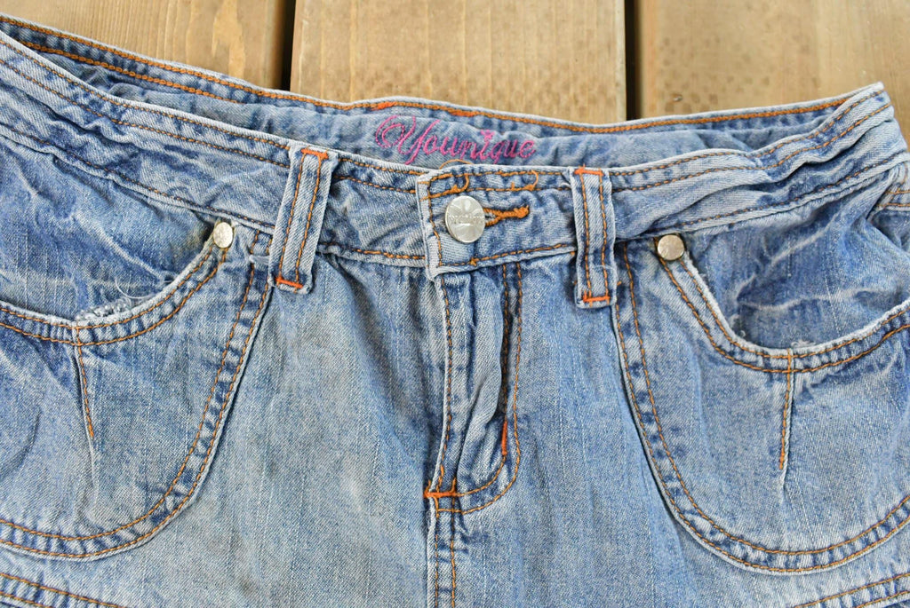 Vintage Y2K Yonique Denim Ruffled Mini Skirt Women's 27 / 90s Streetwear / Vintage Denim Skirt / Summer Wear / Jean Skirt / Jorts