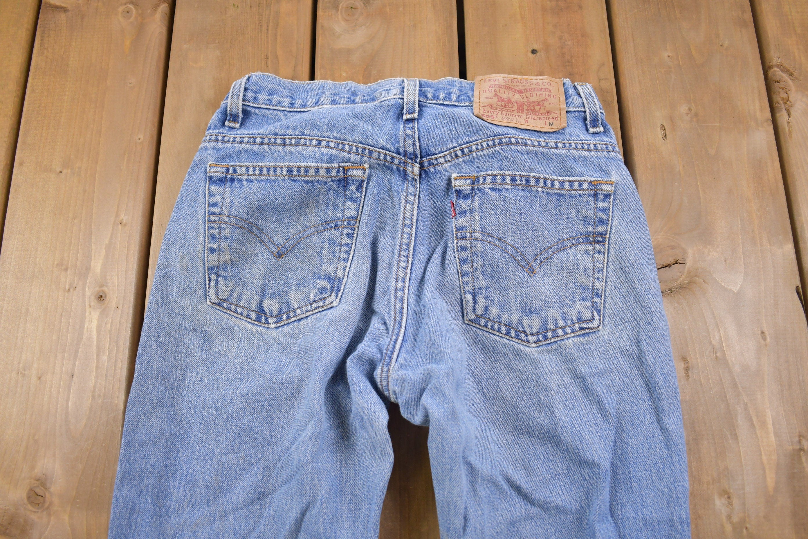 Vintage 1990s Levi's 505 Red Tab Blue Jeans Size 26 x 29