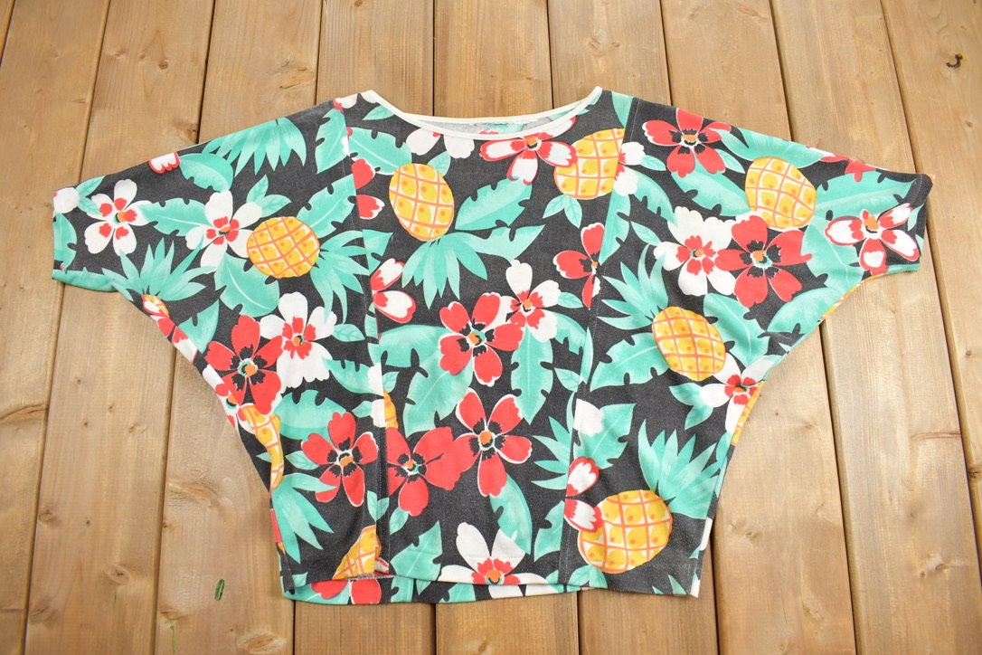 Vintage 1990s Floral Exotic Print Bat Wing T-Shirt