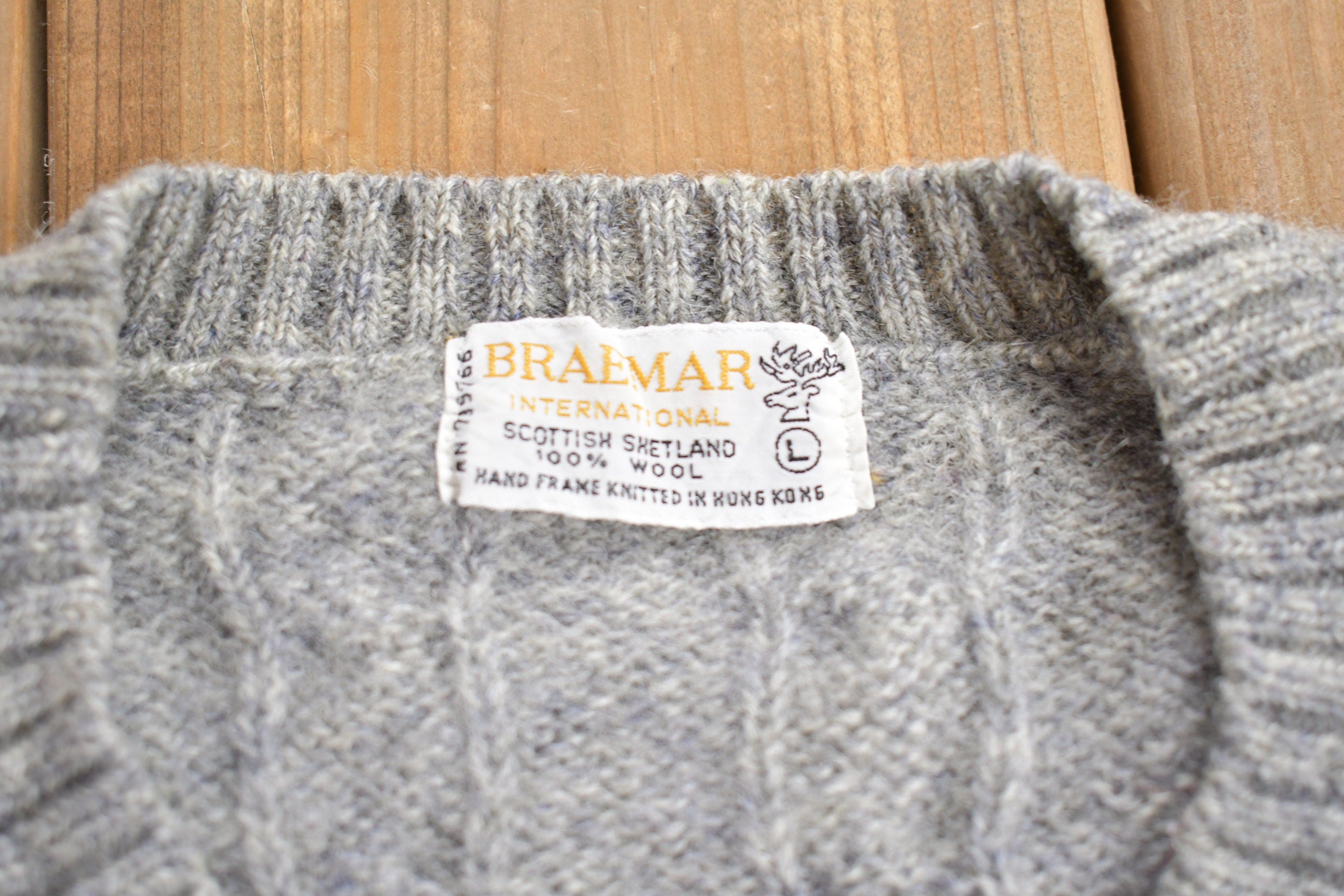Vintage 1990s Braemar Hand Frame Knitted Sweater
