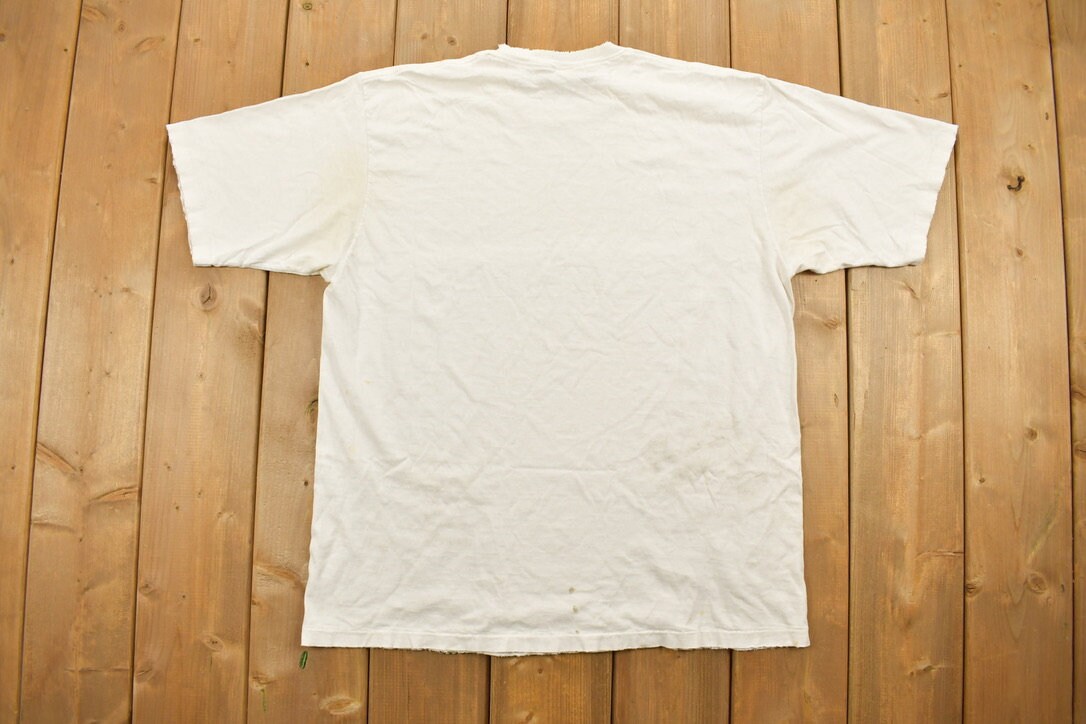 Vintage 1990s RA Badminton Club Graphic T-Shirt