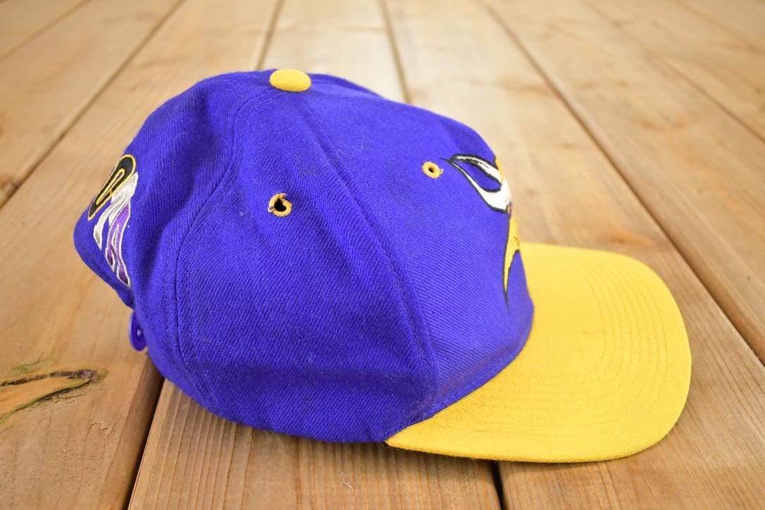 Vintage 1990s Minnesota Vikings Strap Back NFL Hat / 90's Embroidered Football Cap