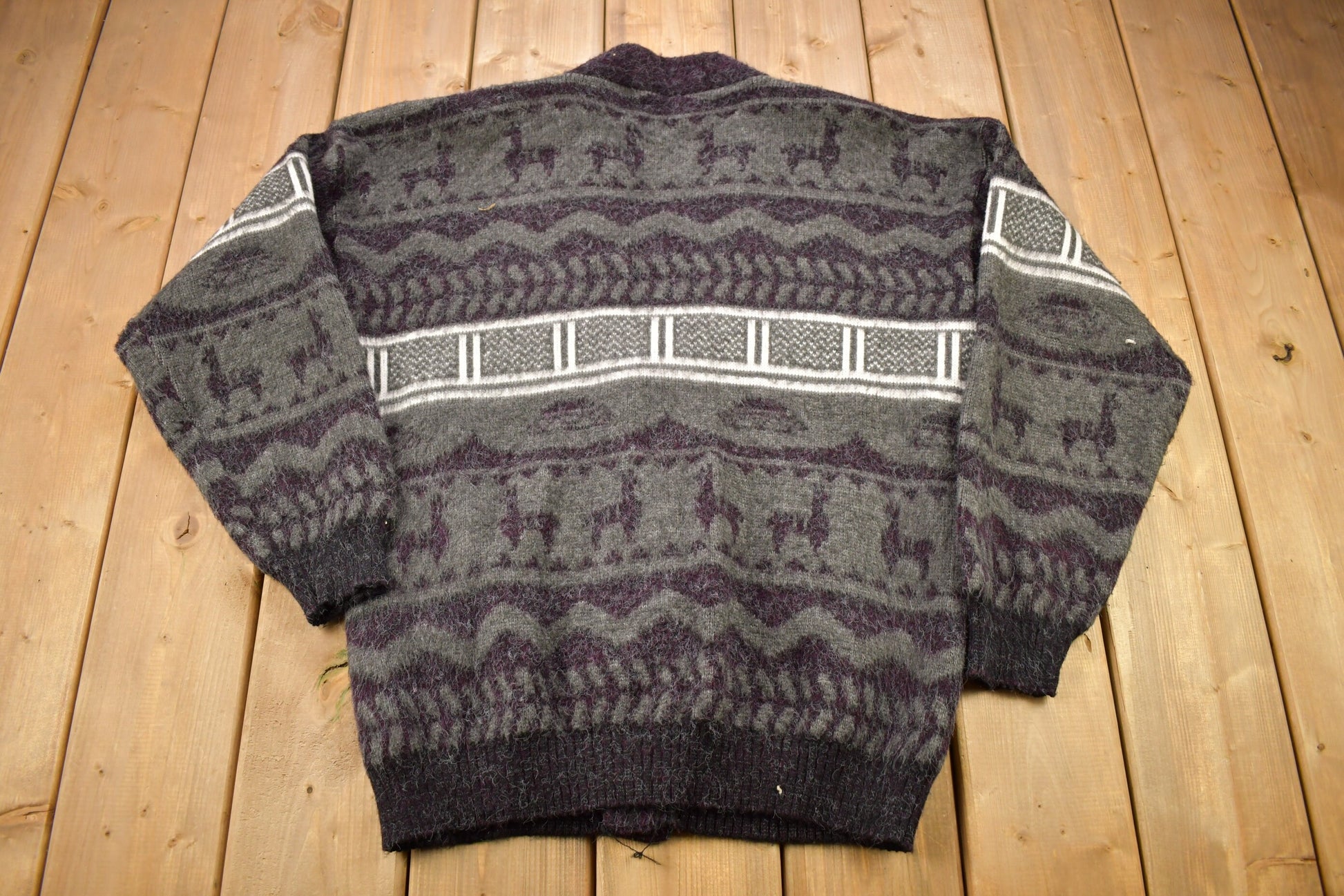 Vintage 1990s All Over Pattern Knitted Cardigan Sweater /