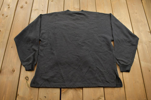 Vintage 1990s Disneyland Paris Crewneck Sweatshirt / 90s Crewneck / Souvenir / Embroidered