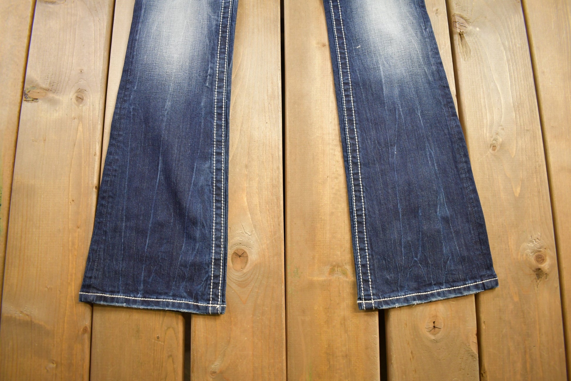 Vintage Y2K Miss Me Bedazzled Low Rise Jeans Size 26x33