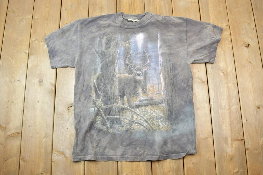 Vintage 1990s Whitetail Deer Big Buck Hunting Theme Graphic T-Shirt