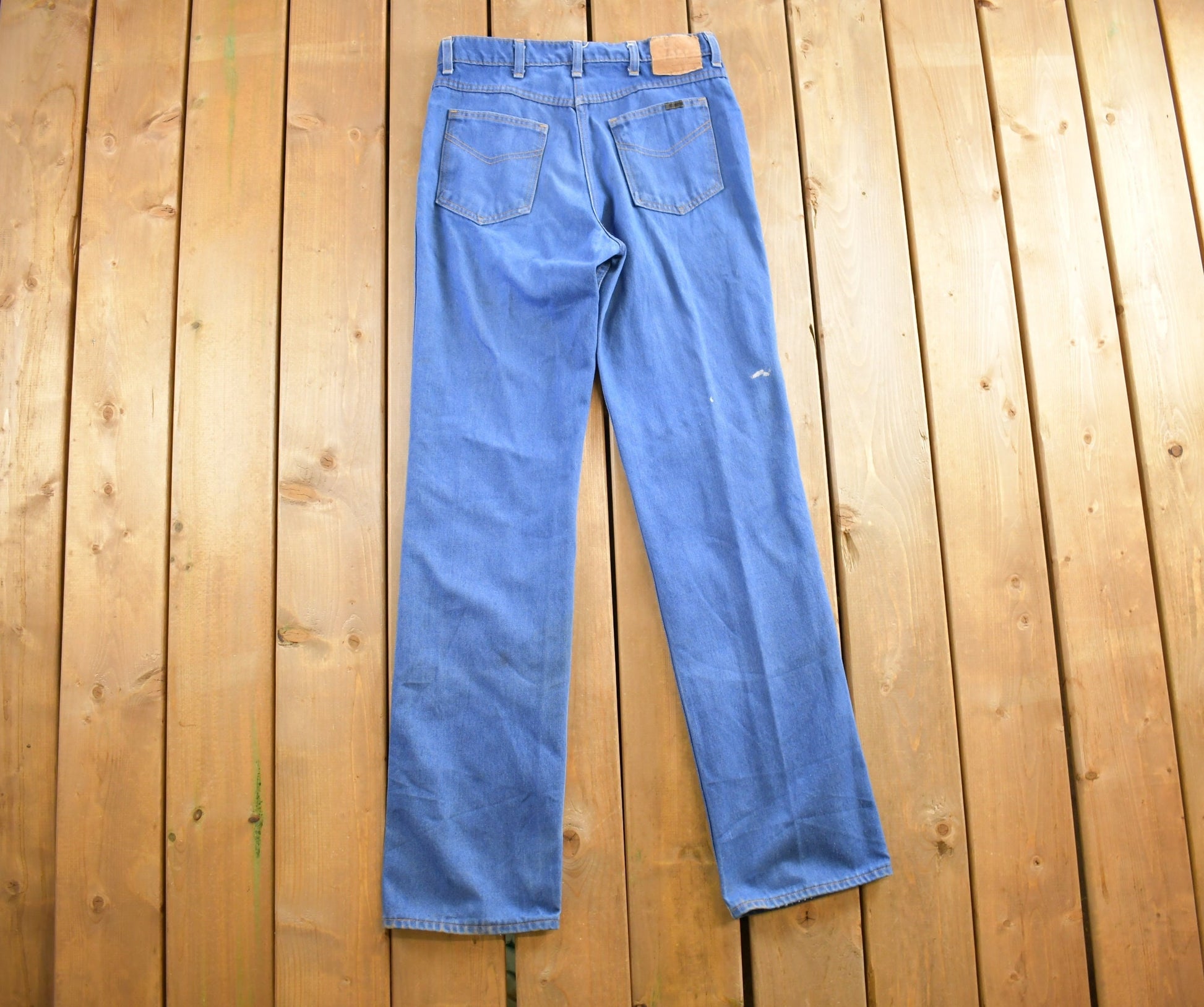 Vintage 1980s Distressed Blue Jeans Size 32x36