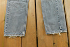 Vintage 1990s Levi's 505 Regular Straight Fit Denim Blue Jeans Men's 32 x 29 / 90s Levi's / Streetwear / Made in USA