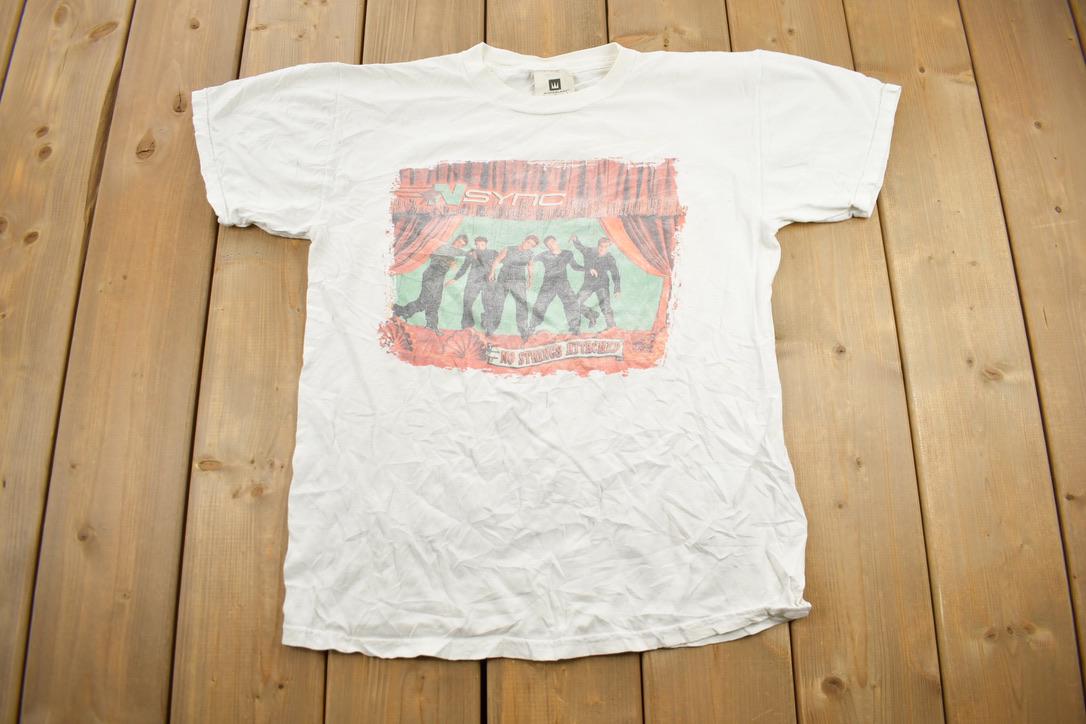 Vintage 2000 NSYNC No Strings Attached Graphic Band T-Shirt