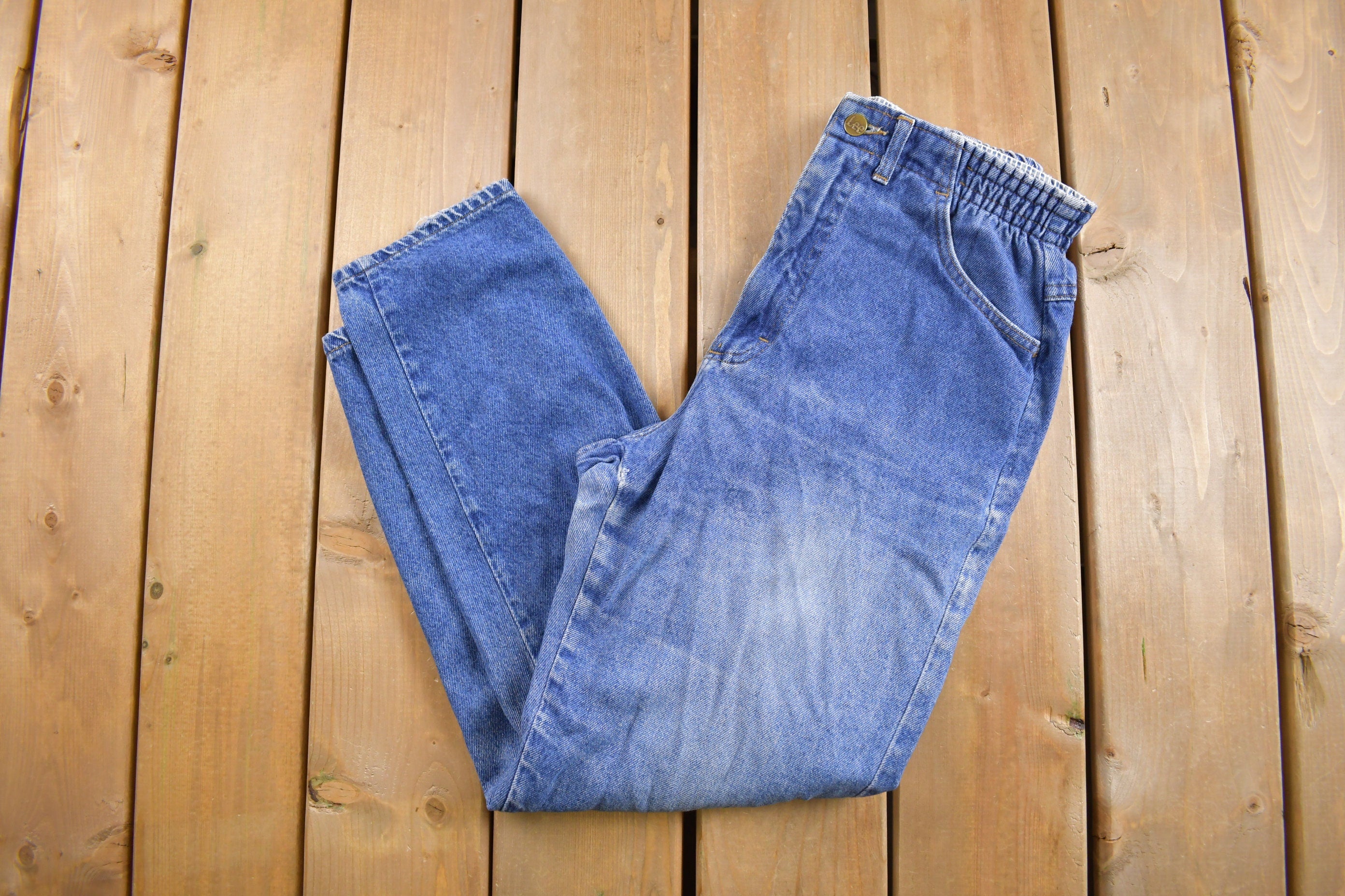 Vintage 1990s LEE Blue Wash Tapered Mom Jeans