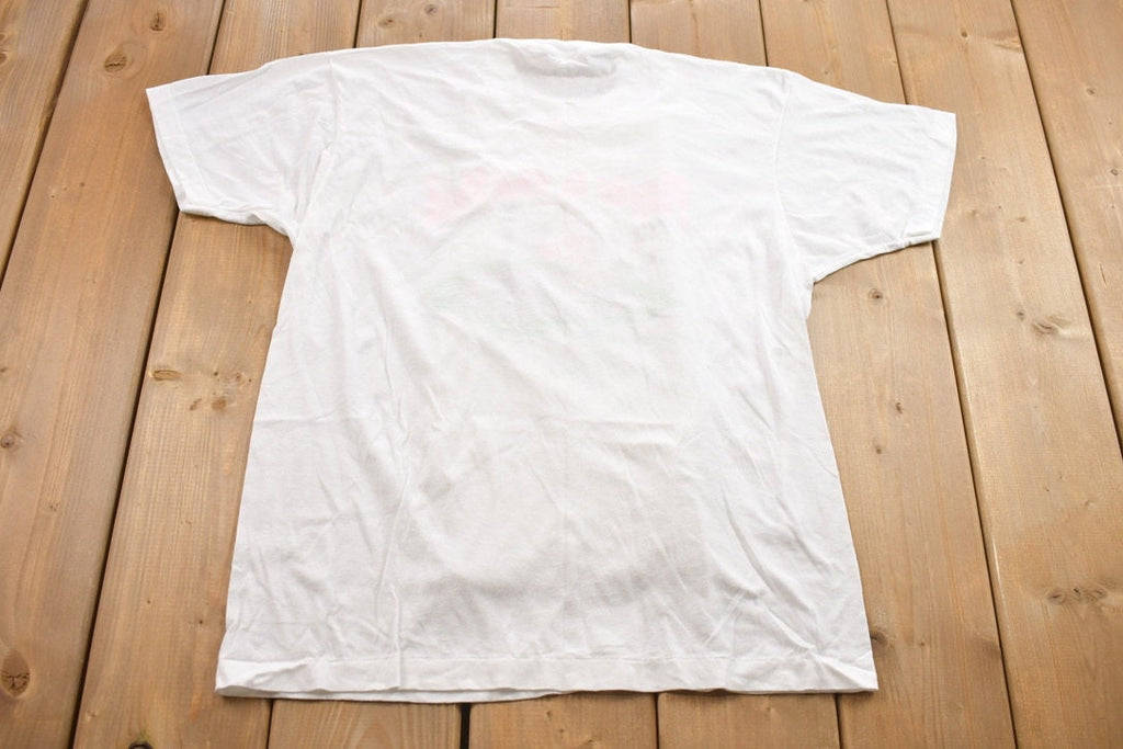 Vintage 1990s Playin' In The Mud Volleyball Graphic T-Shirt