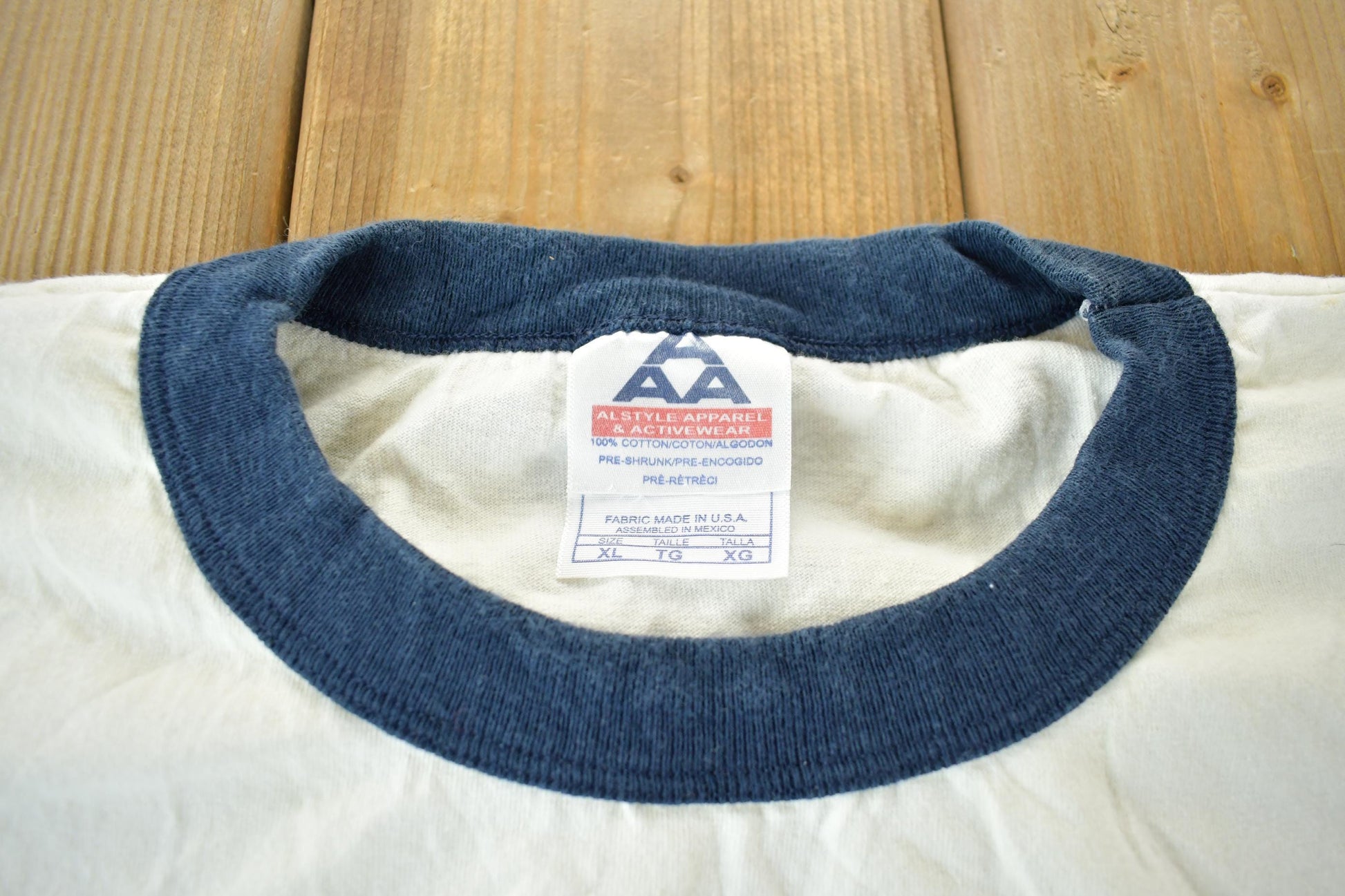 Vintage 2002 Red Hot Chili Peppers Tour Band T-Shirt