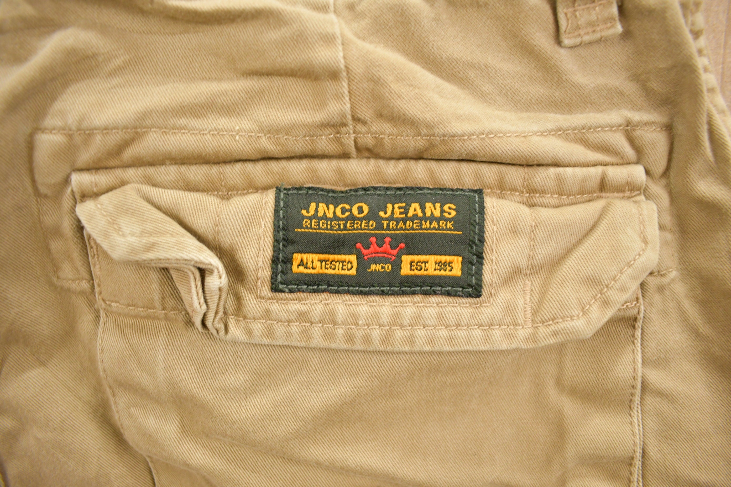 Vintage 1990s JNCO Jeans Baggy Cargo Shorts Size 32