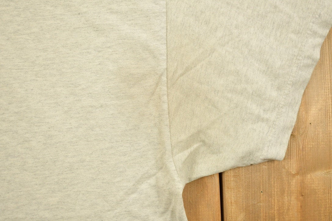 Vintage 1990s Funny Bear Themed Souvenir T Shirt