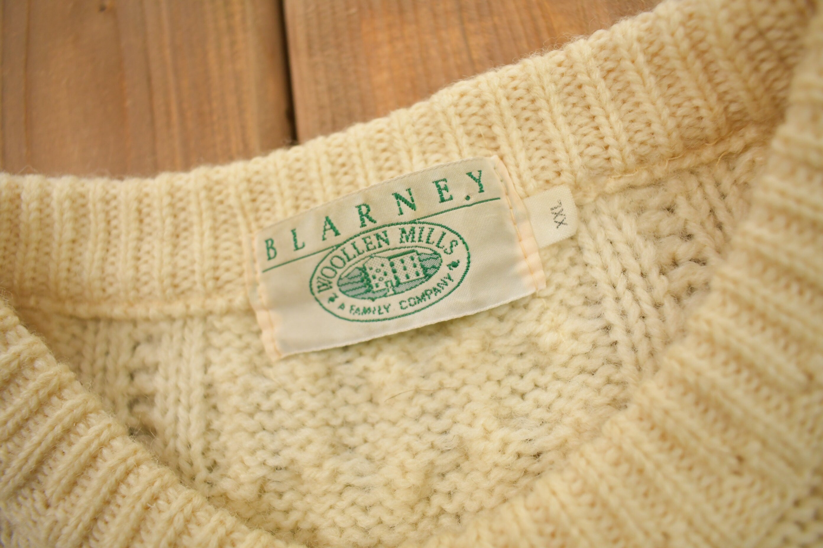 Vintage 1980s Blarney Woolen Mills Cable Knitted Sweater