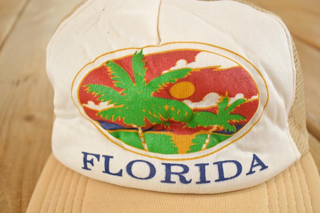 Vintage 1980s Florida Happy Camper Peninsula Snapback Hat /