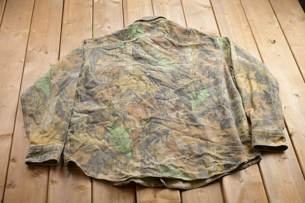 Vintage 1990s Woolrich Advantage Hunting Camo Button Up Shirt