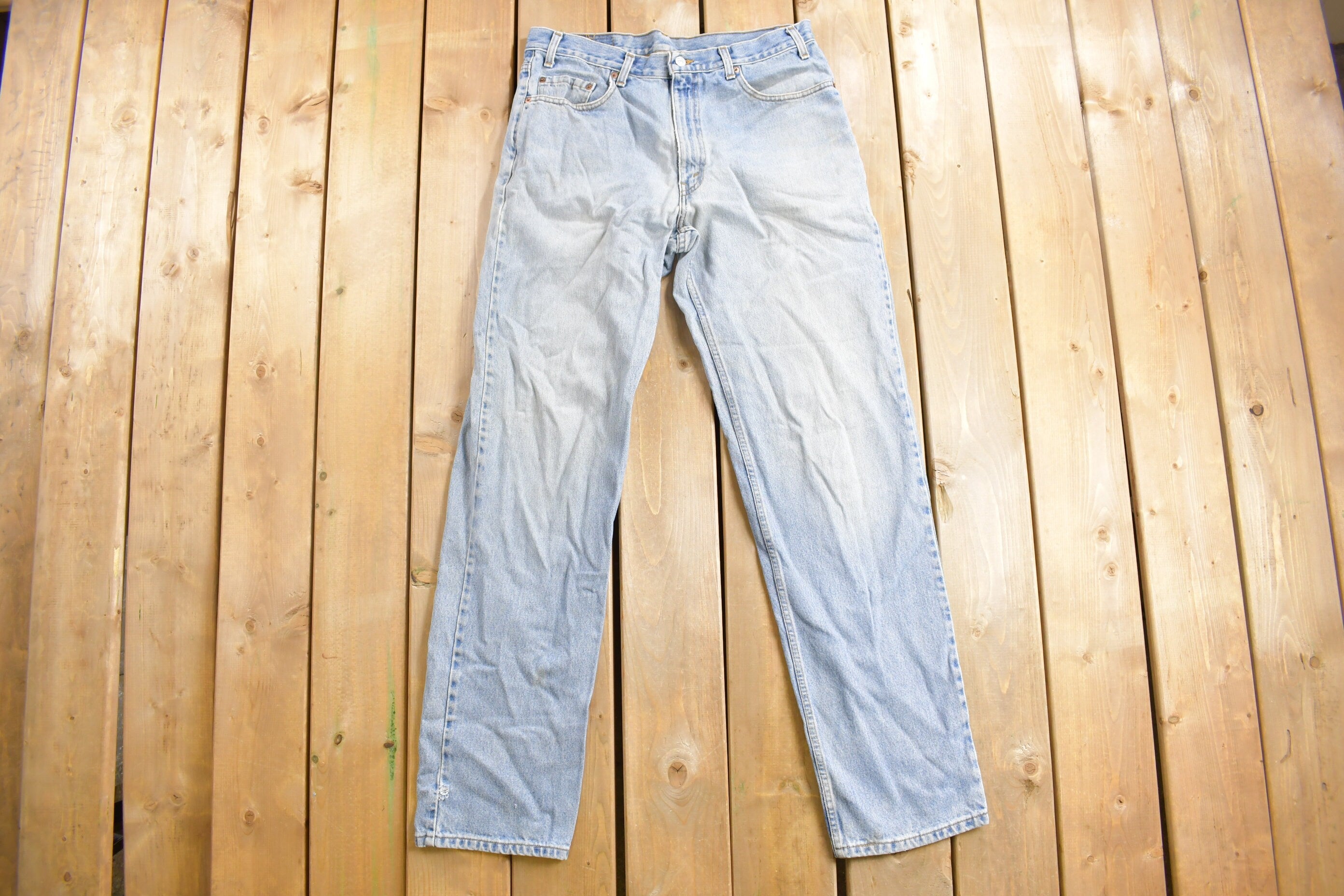 Vintage 1990s Levi's 505 Red Tab Jeans Size 34 x 36