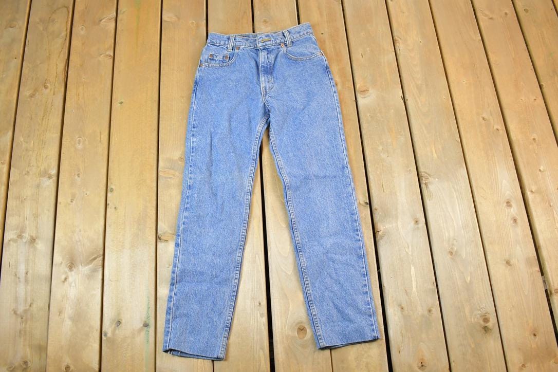 Vintage 1990s Levi Strauss Red Tab Denim Jeans Size 24 x 26