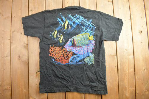 Vintage 1990s Bahamas Coral Reef Travel T-Shirt / Single Stitch / 90s / Streetwear Fashion / Made In USA / Vacation Tee / Travel & Tourism