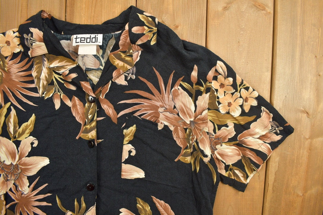 Vintage 1990s Teddi Floral Button Up Shirt