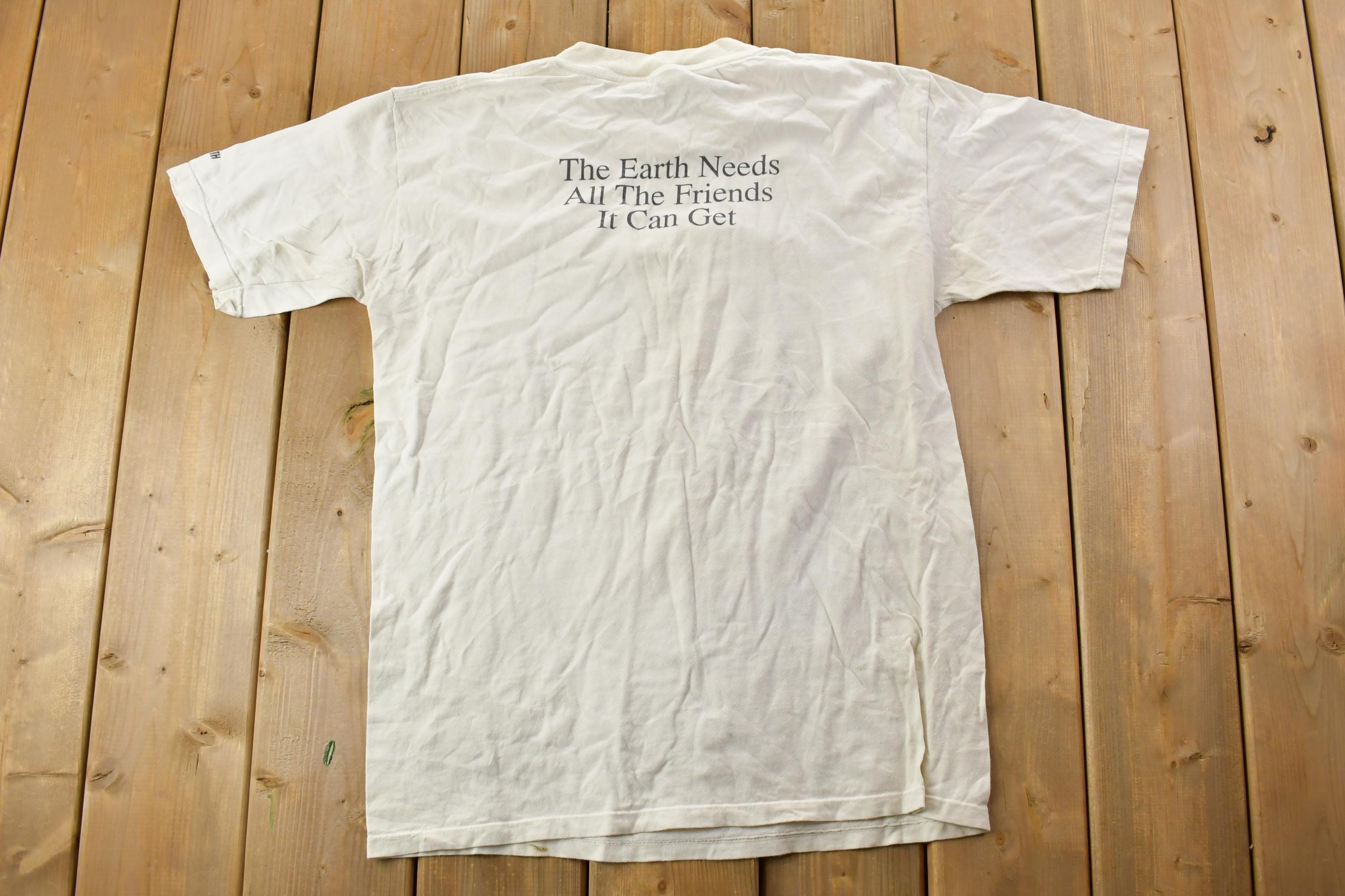 Vintage 1990s Friends Of The Earth Tiger Theme Graphic T-Shirt