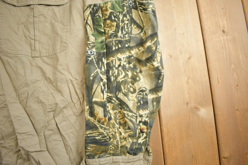 Vintage 1990s Cabelas Forest Camo Embroidered Blank Button Up Shirt