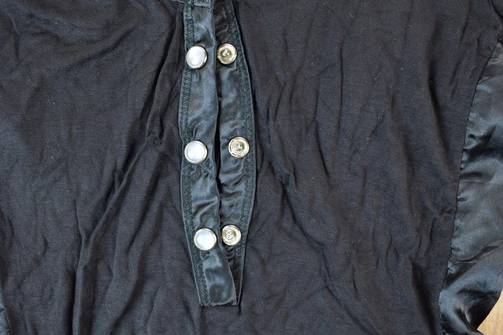 Women Vintage Fracomina Y2K T-Shirt / Vigoss Grunge Skull Print / Contrast Stitch / Internet Famous Clothing / Over Dyed / Y2K Bedazzled
