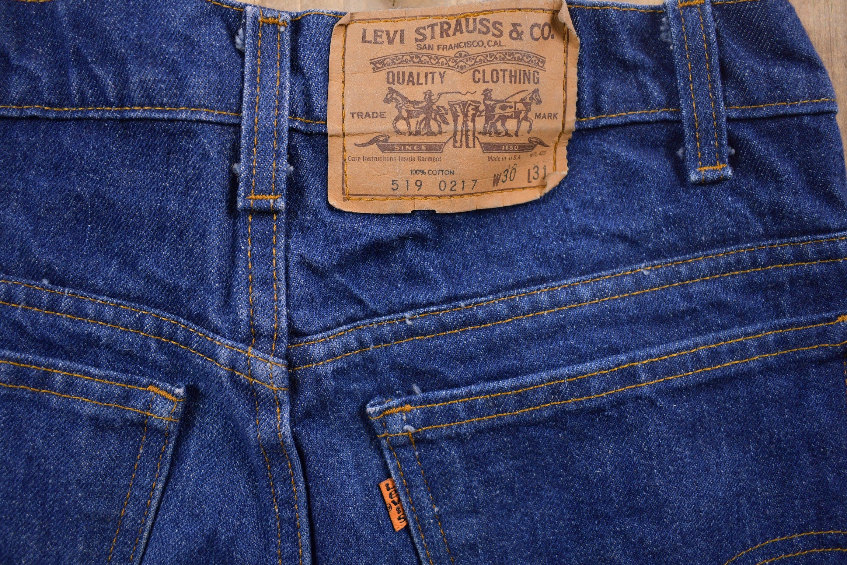 Vintage 1980s Levi's Jean Orange Tab Shorts 29 x 9