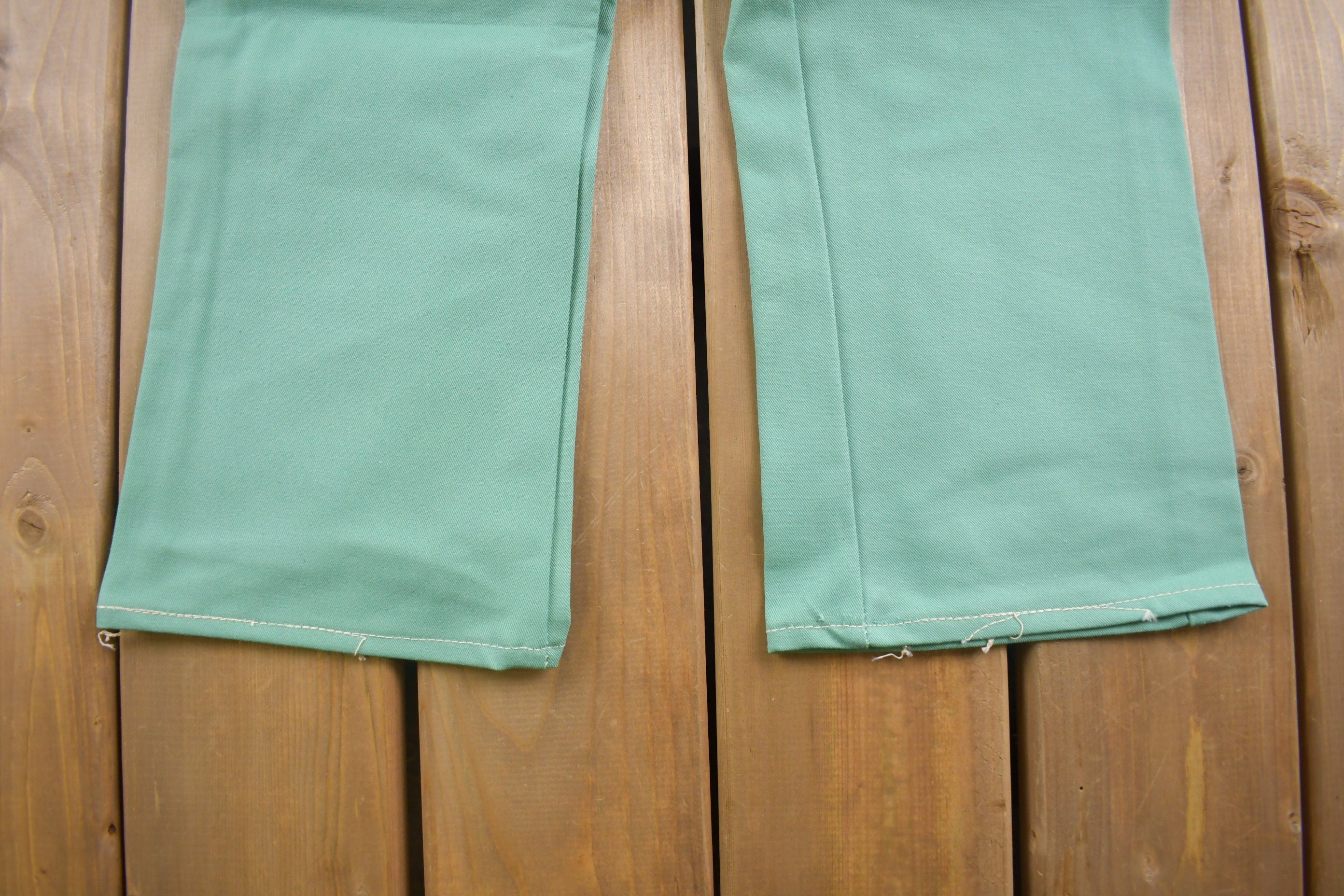 Vintage 1980's Seafoam Green Straight Leg Jeans 33 x32