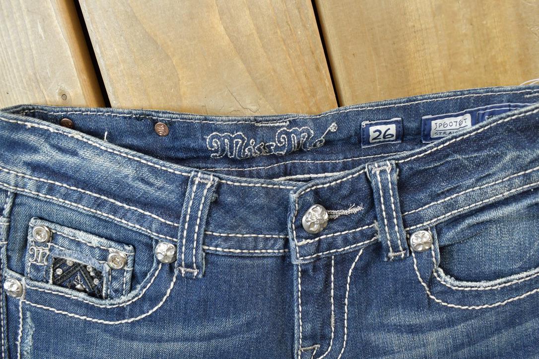 Vintage Y2K Miss Me Bedazzled Low Rise Jeans Size 26x31