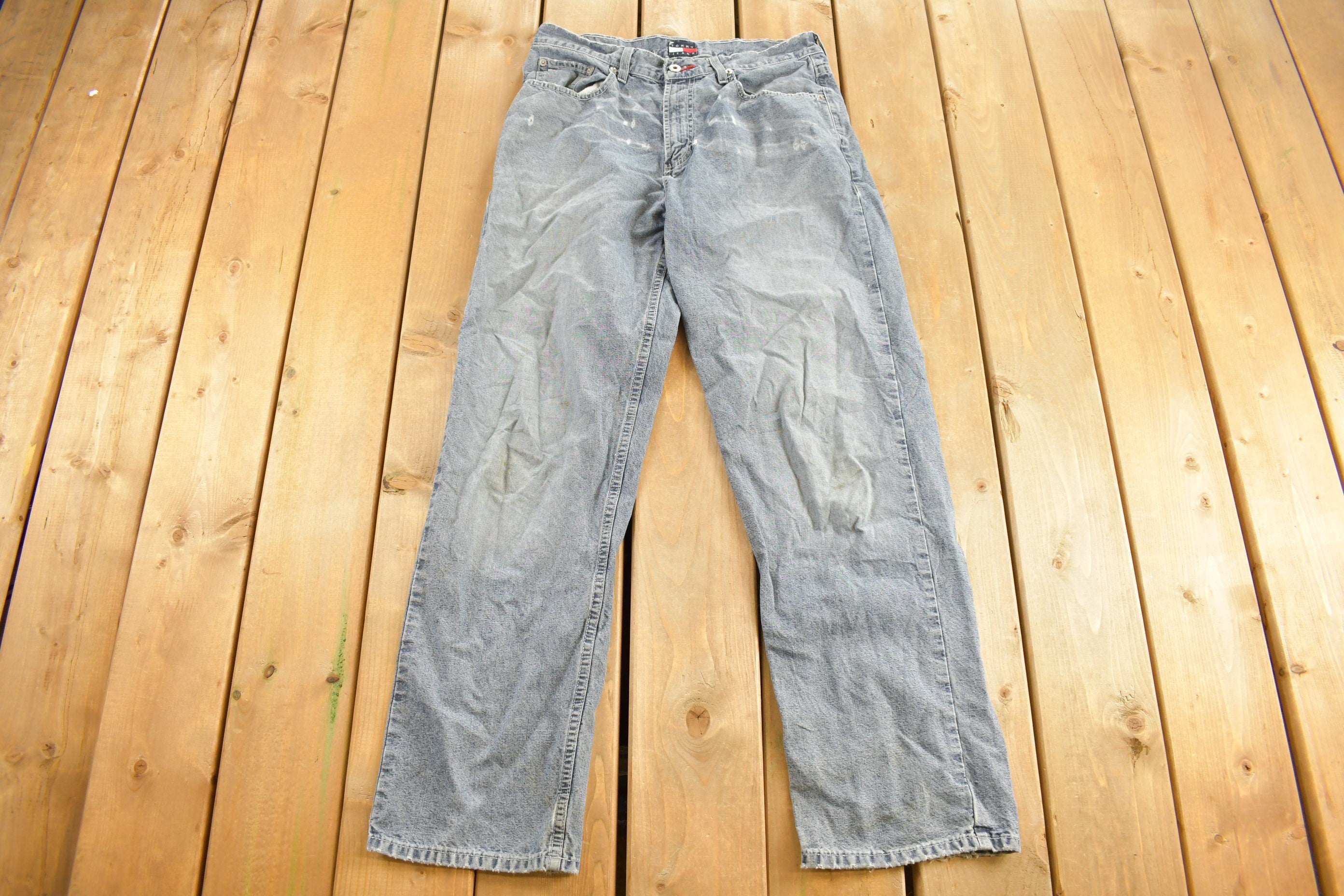 Vintage 1990s Tommy Hilfiger Denim Jeans Size 31 x 31  Vintage Tommy  Workwear  Streetwear  Vintage Pants  Light Wash  Flag