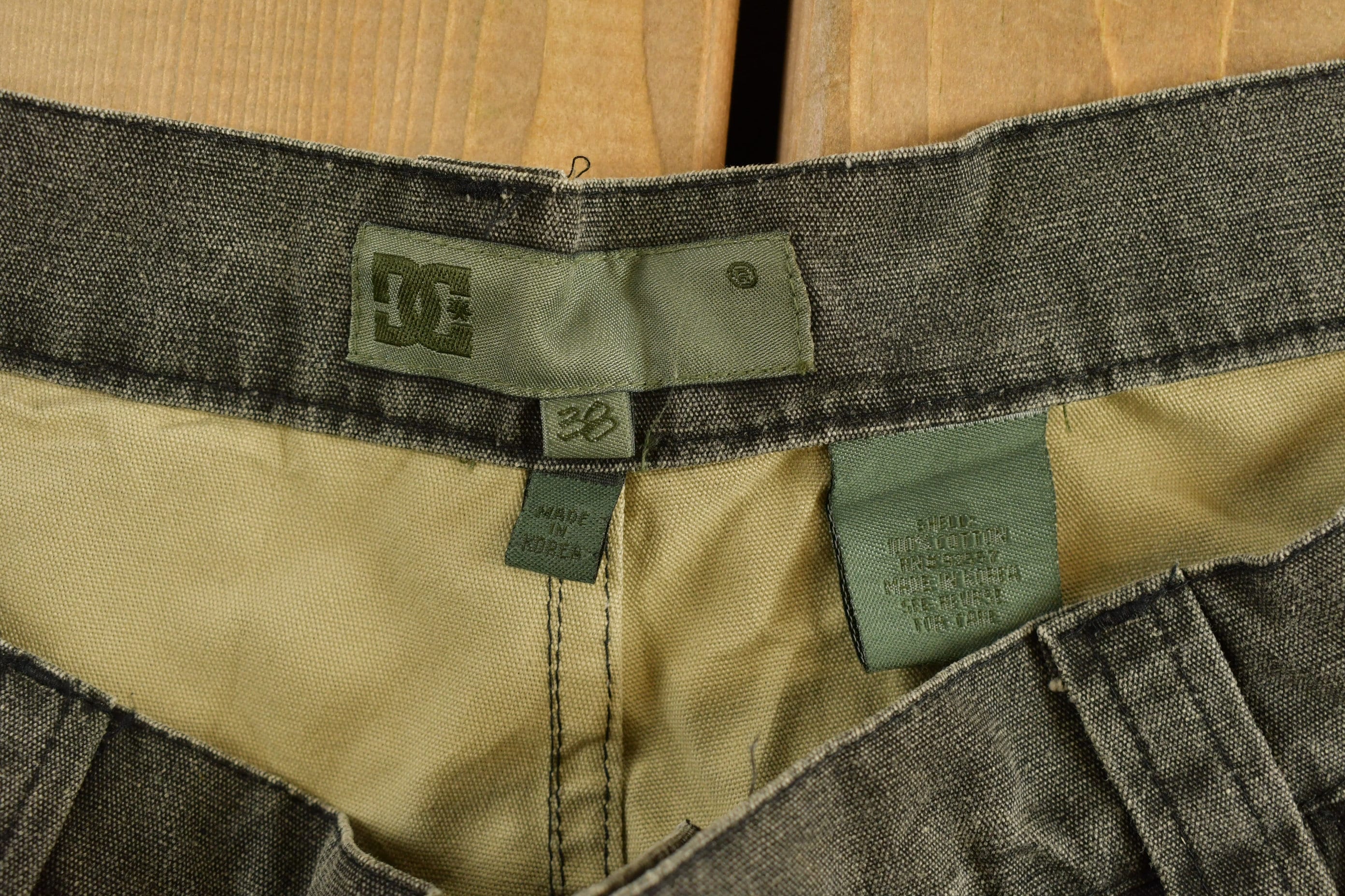 Vintage DC Simple Cargo Pants Size 38 x 28