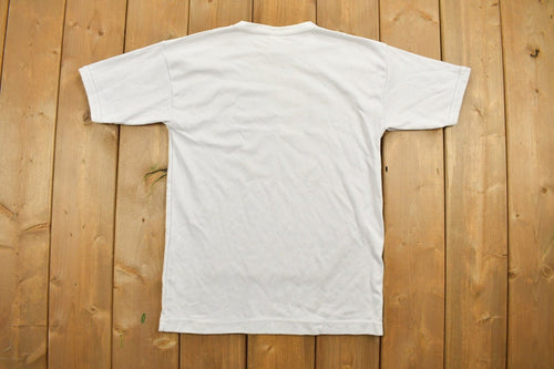 Vintage 1990s Notre Dame University Collegiate T-Shirt / NCAA Tee / Americana / Sportswear / Made In Canada / Athleisure / Sports
