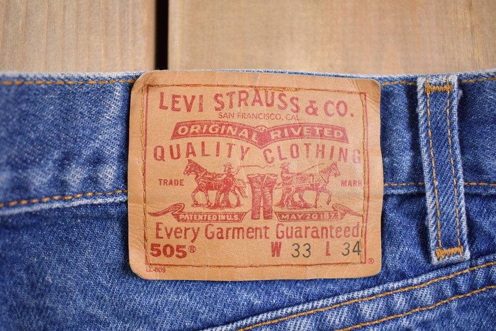 Vintage 1990s Levi 505 Red Tab Jeans Size 32 x 32