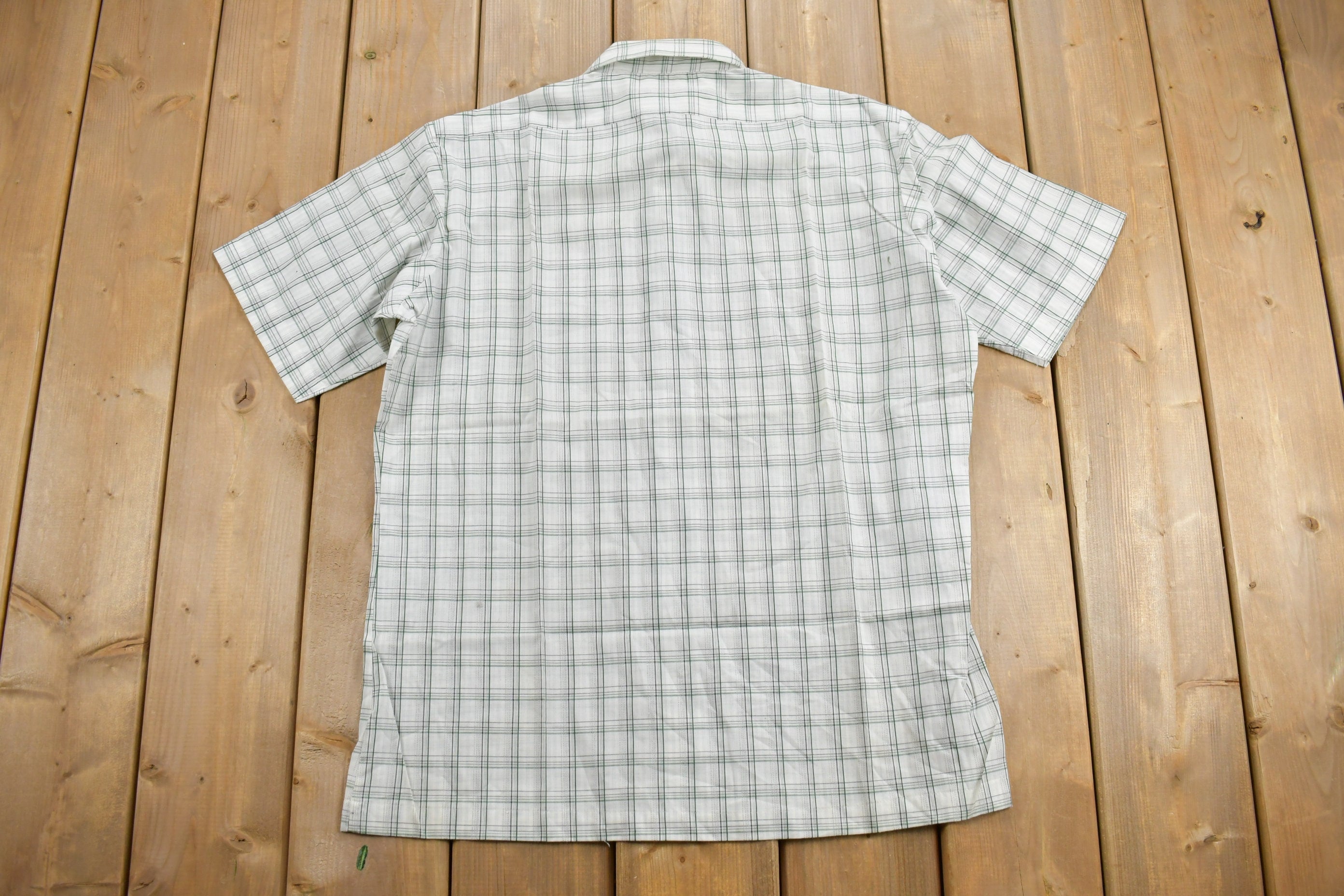 Vintage 1970s First Shirt Short Sleeve Plaid Button Up Shirt /