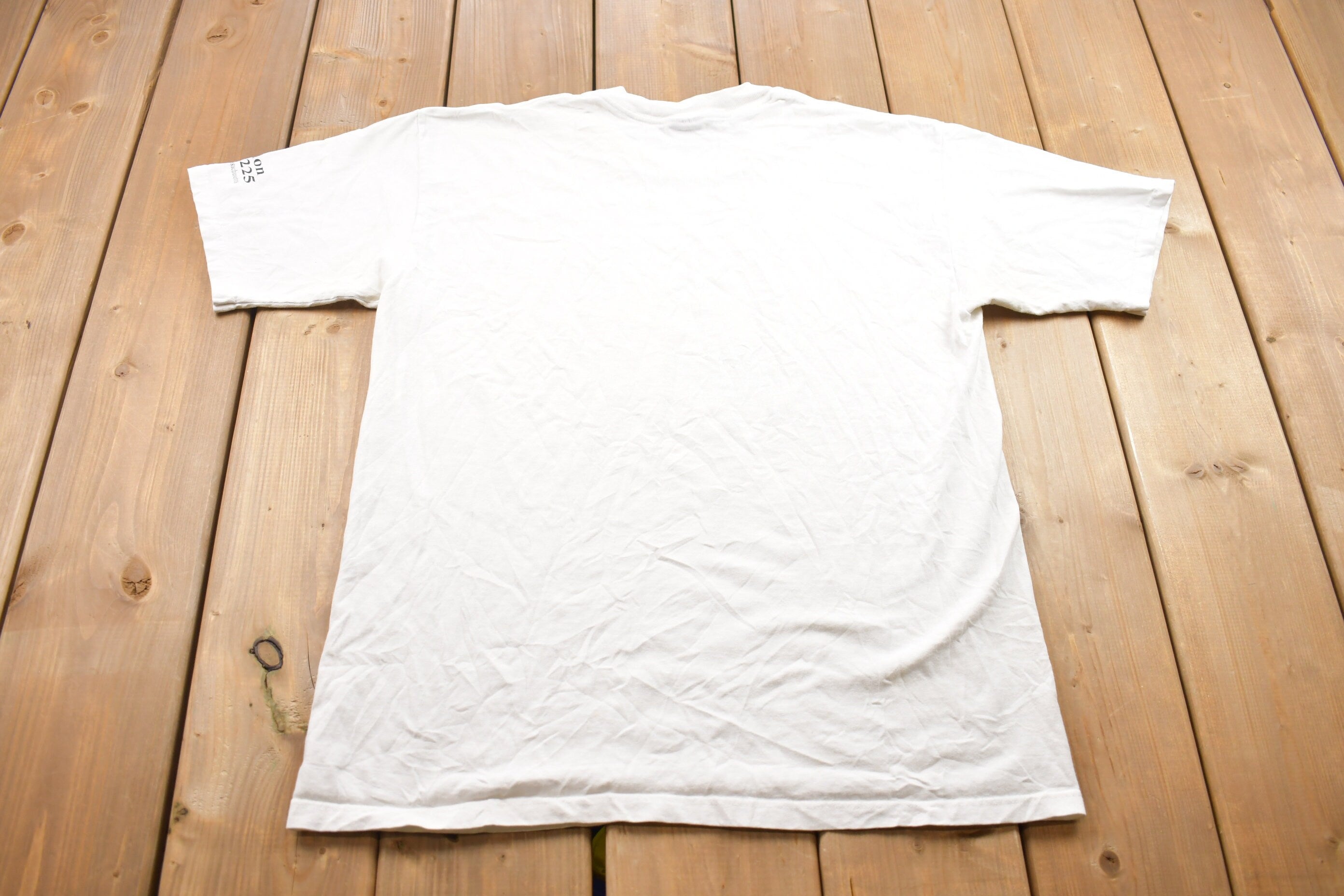 Vintage 2001 Remember Pearl Harbor Graphic T Shirt