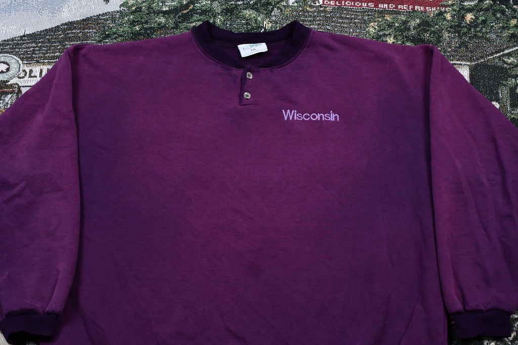 Vintage 1990s Wisconsin Embroidered Quarter Button Sweatshirt