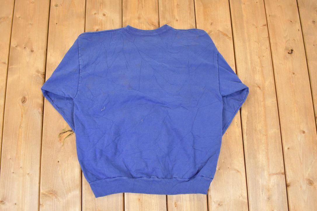 Vintage 1990s Guess Jeans Writing Logo Graphic Print Crewneck Sweatshirt Men's M