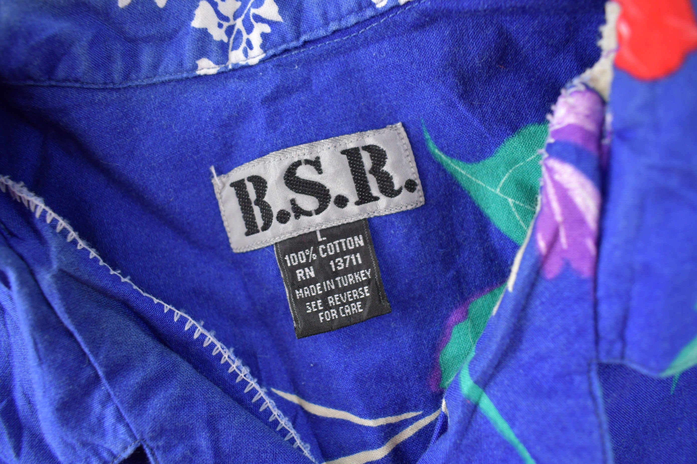 Vintage 1990s BSR Hawaiian Floral Button Up Shirt Size L