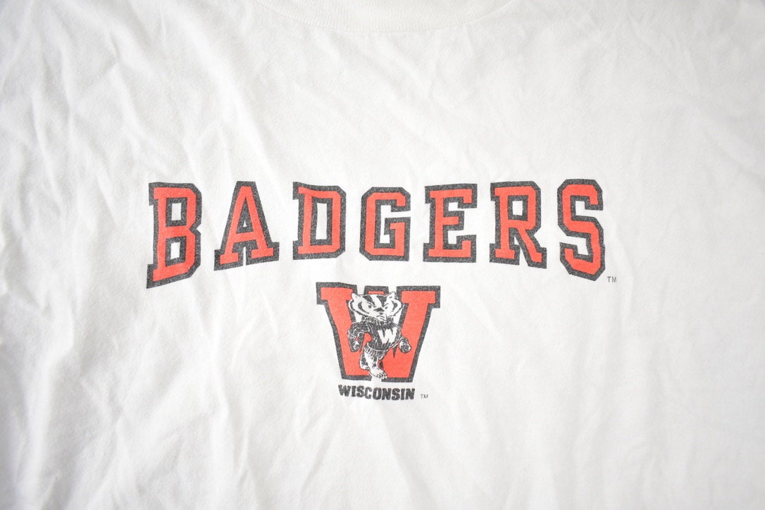 Vintage 1990s Wisconsin Badgers Collegiate Graphic T-Shirt Made In USA