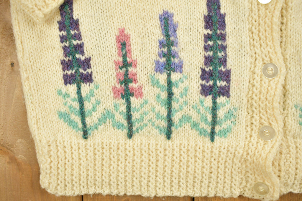 Vintage 1990s Floral Theme Knit Cardigan Sweater